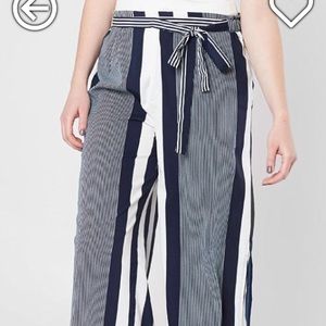 Cropped Stripe pants